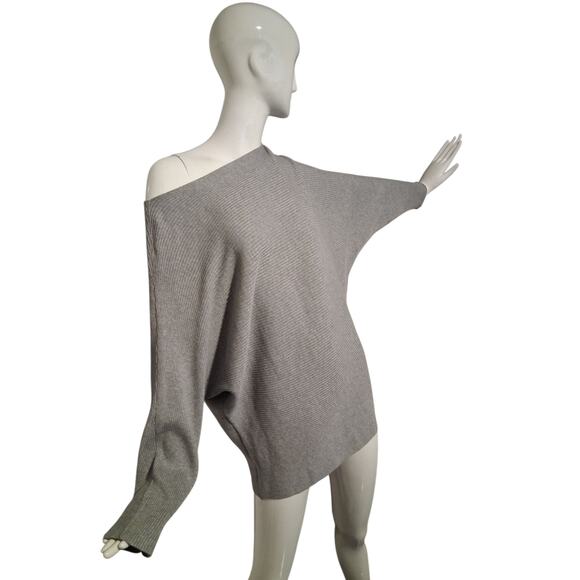 Vince Camuto Women's size Medium Ribbed Slouchy Doman Sleeve Boat Grungecore Top - Picture 2 of 10